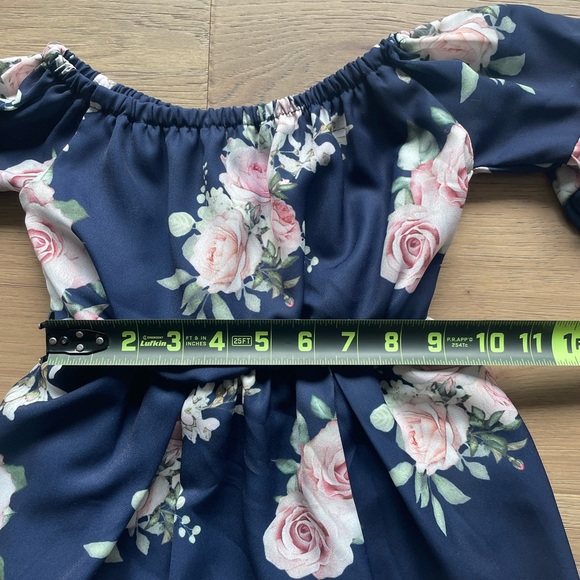 Mommy & Me matching floral dresses - Picture 9 of 10